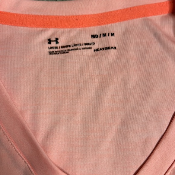 Under Armour technical short-sleeve. Medium, salmon-colored. - Picture 3 of 3